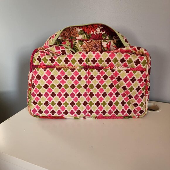 Medium Vera Sized Crossbody Weekender Tote Quilted - Picture 2 of 10